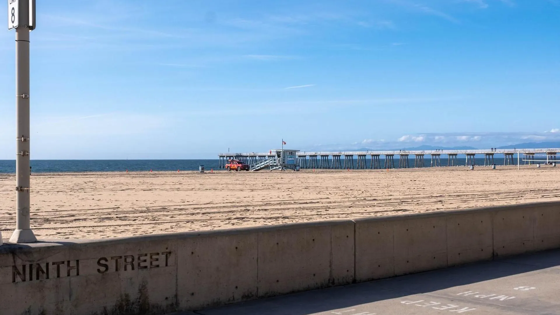 Beachside Apartment With Laundry Ac Patio Hermosa Beach